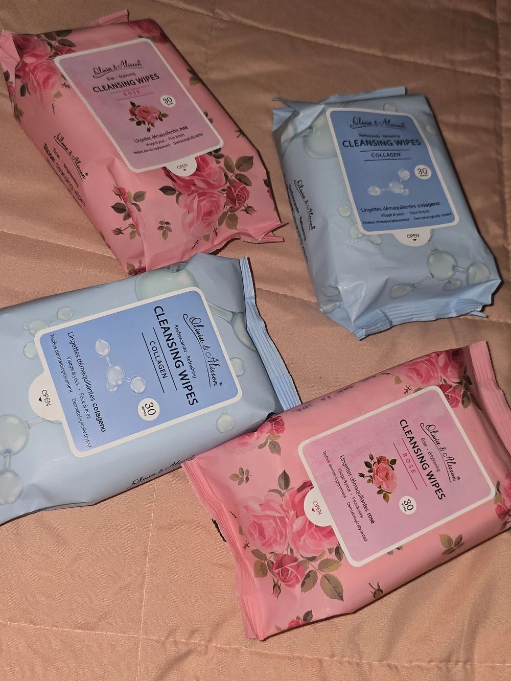 Olivia& Alisson Cleansing Wipes - Pink & Light Blue